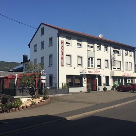 Hosser's Hotel Restaurant Idar-Oberstein Buitenkant foto