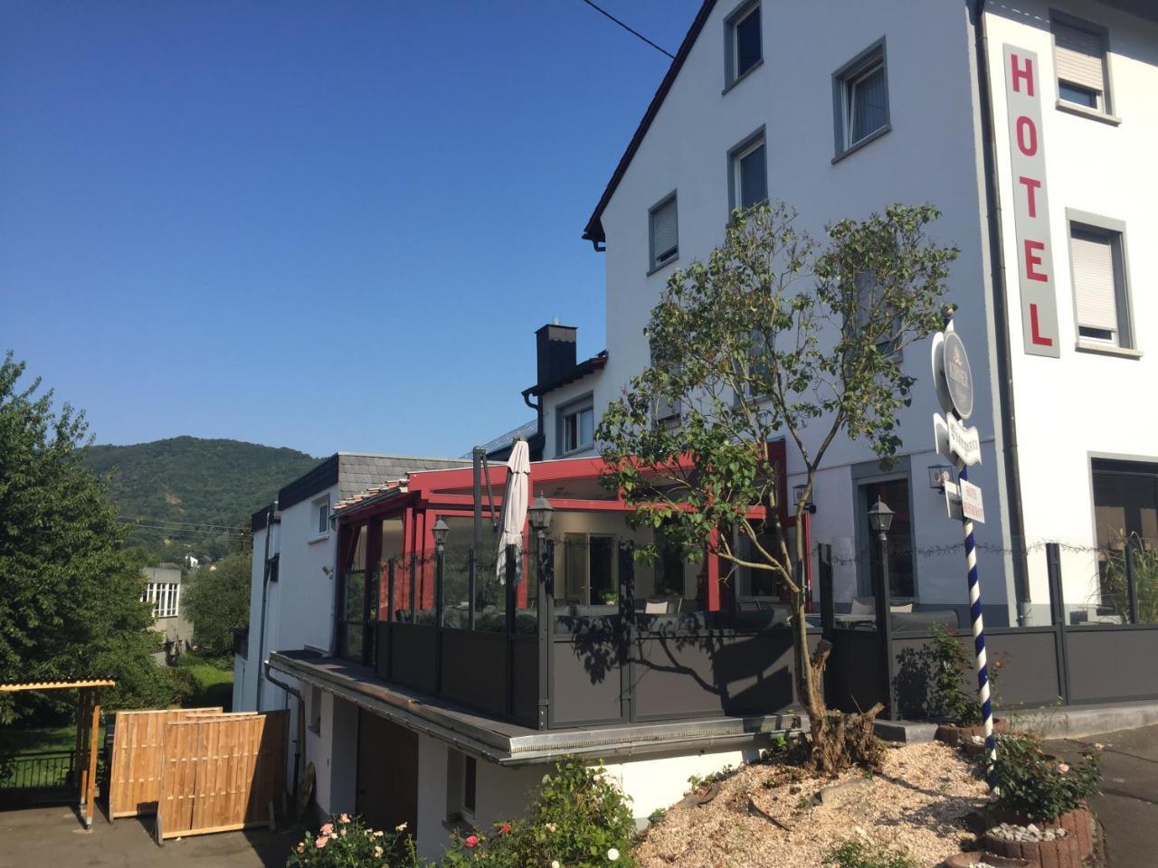 Hosser's Hotel Restaurant Idar-Oberstein Buitenkant foto